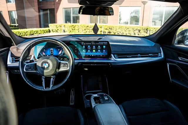 Photo de l'annonce : tableau de bord de la BMW X2